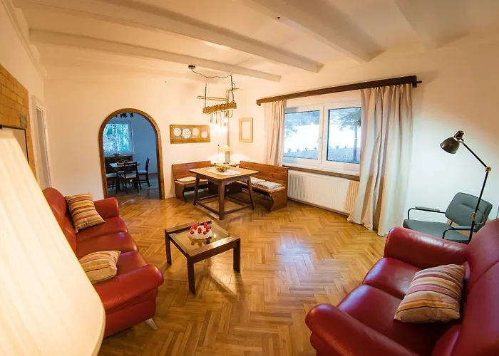 Park Ravne Villa Ravne na Koroskem