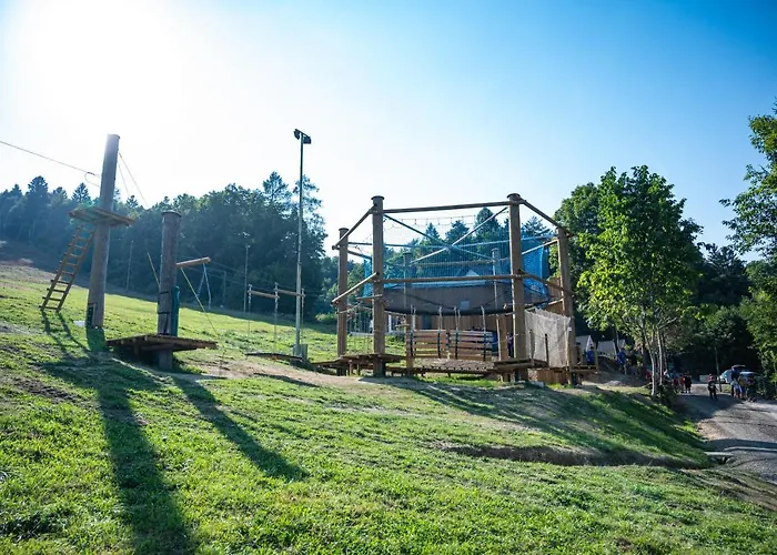 Park Ravne * Ravne na Koroskem