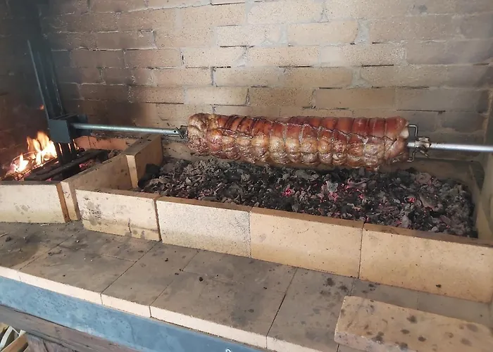 Park Ravne * Ravne na Koroskem