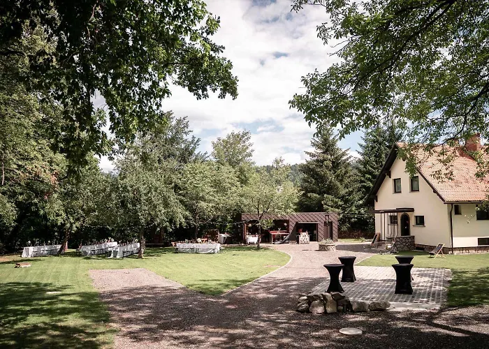 Park Ravne Villa Ravne na Koroskem